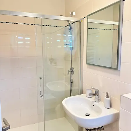 纳威甘特高级公寓 * 扎达尔