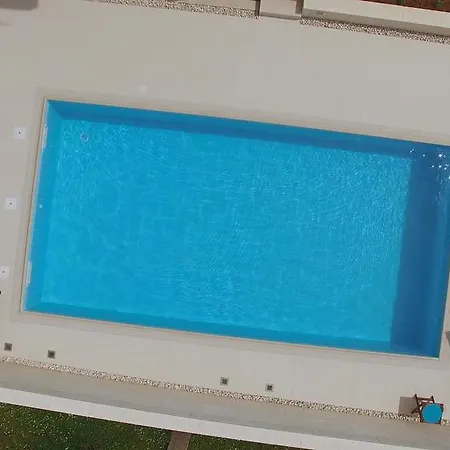 纳威甘特高级公寓